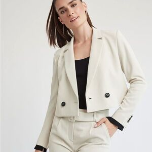 RW&CO Loose Double-Breasted Crop Blazer
